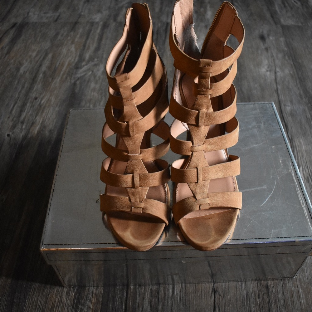 Sigerson Morrison Vernice Wedge
